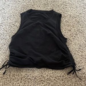 Lululemon crop top size 4